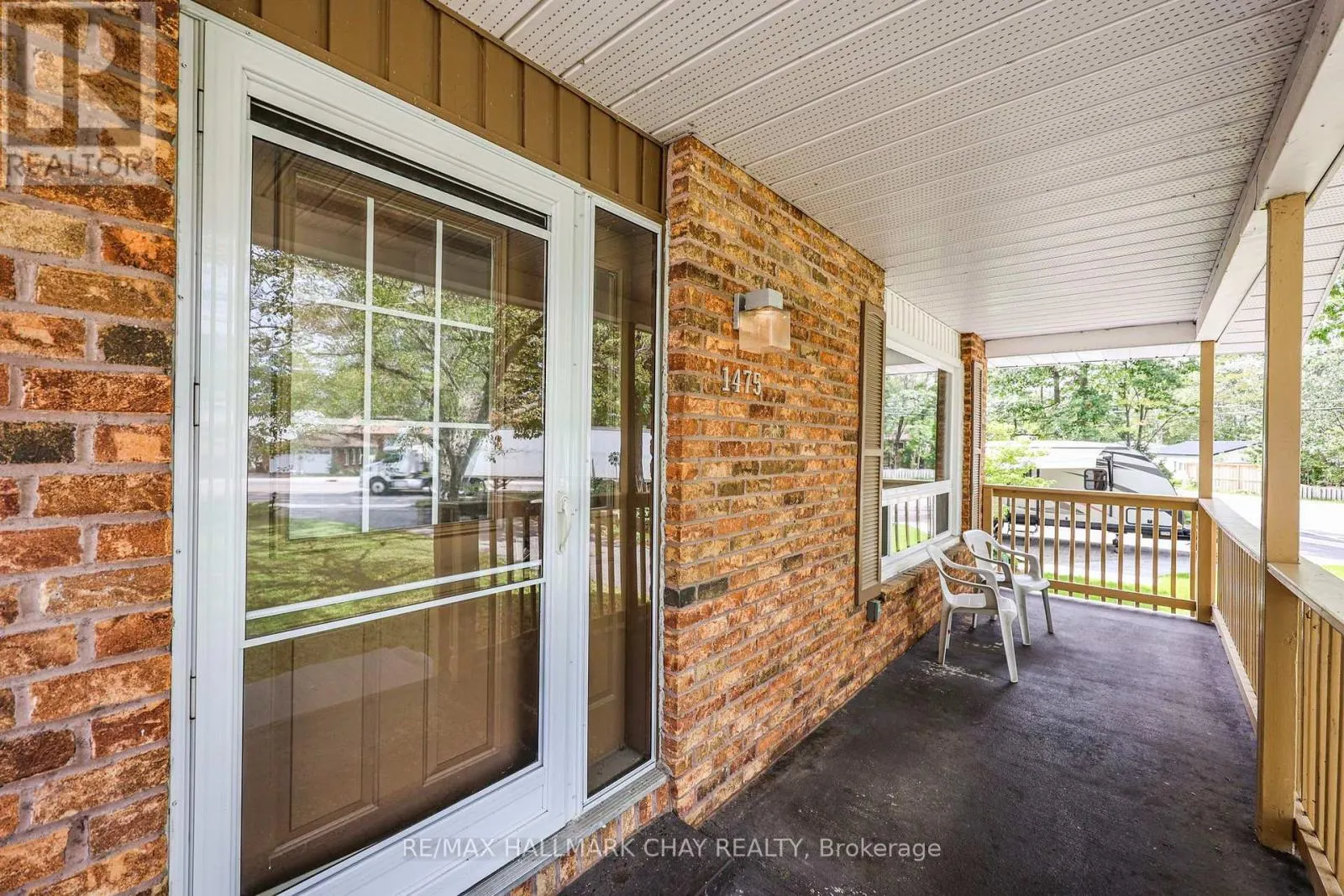 1475 RIVER ROAD W
