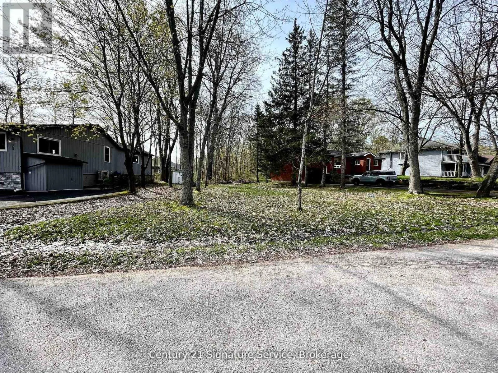 257 ROBINS POINT ROAD