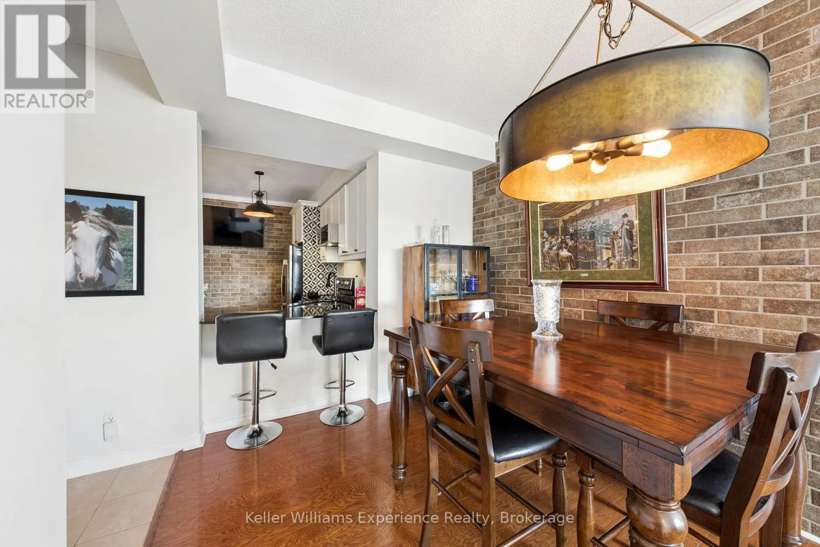706 - 699 ABERDEEN BOULEVARD #706
