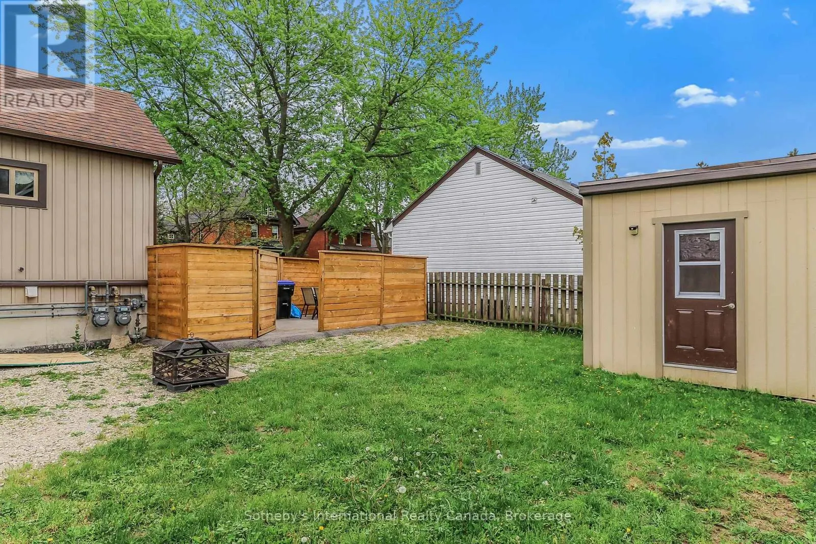 2 - 218 FIFTH STREET #2