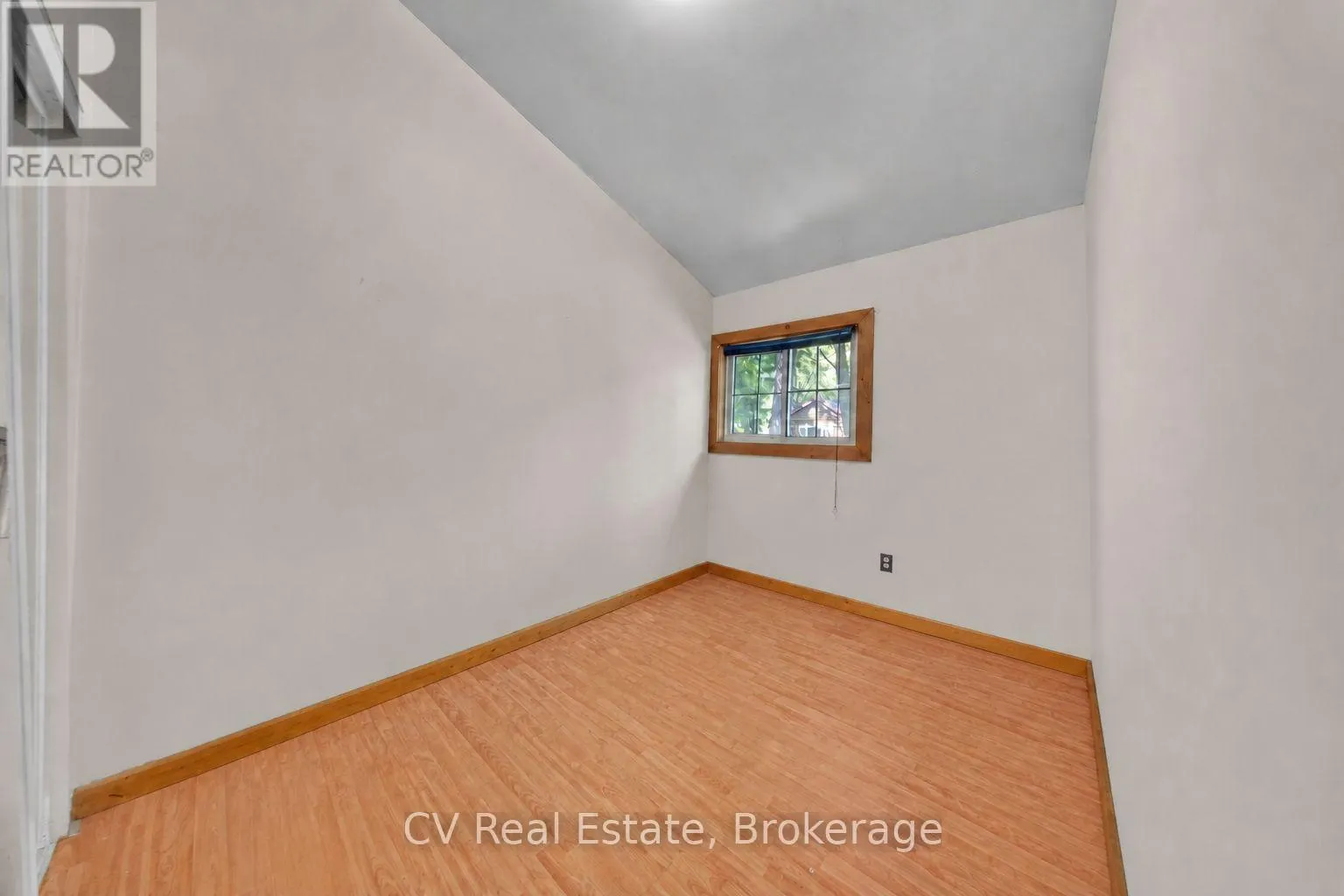 64 WAHNEKEWENING DRIVE