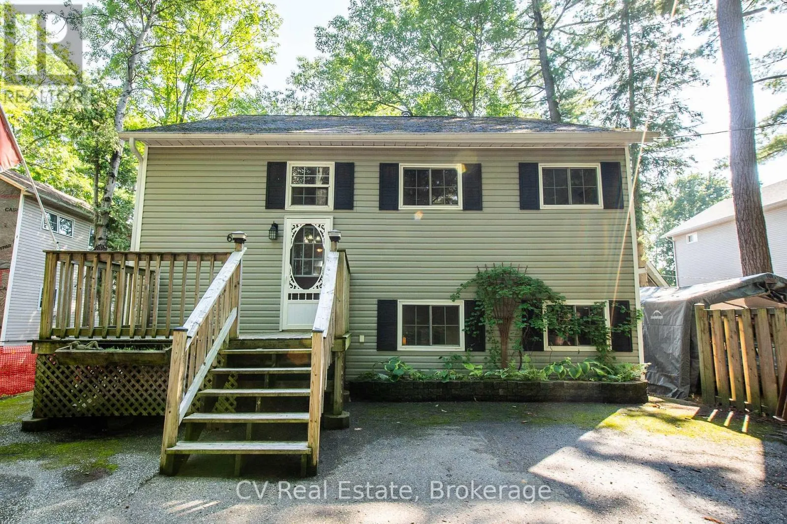 64 WAHNEKEWENING DRIVE