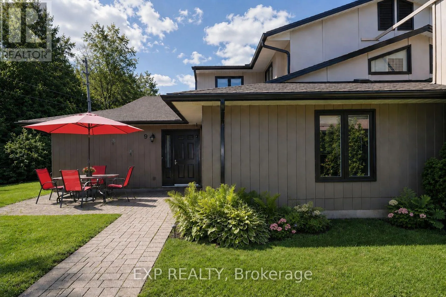 9 TRAFALGAR ROAD