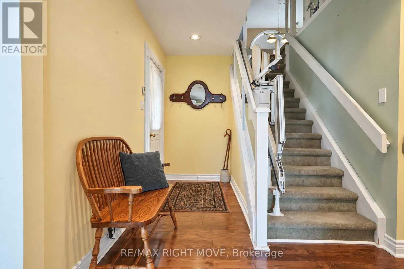 2199 THOMSON CRESCENT