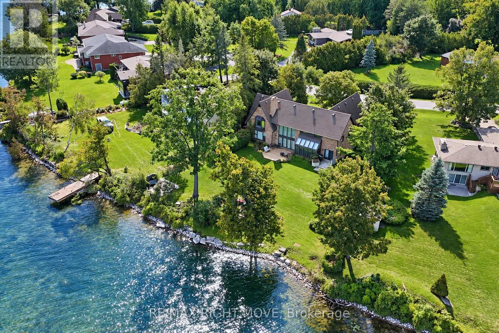 2199 THOMSON CRESCENT