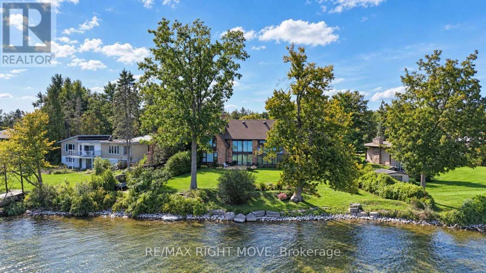 2199 THOMSON CRESCENT