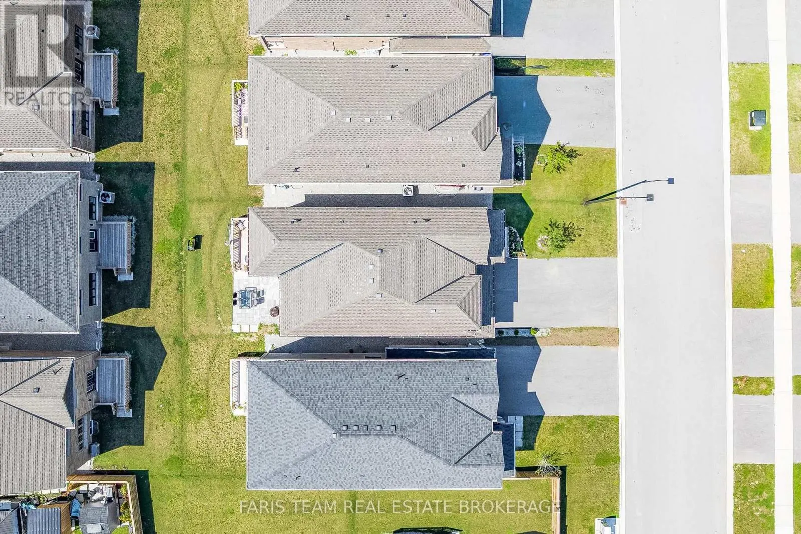 24 SASSAFRAS ROAD