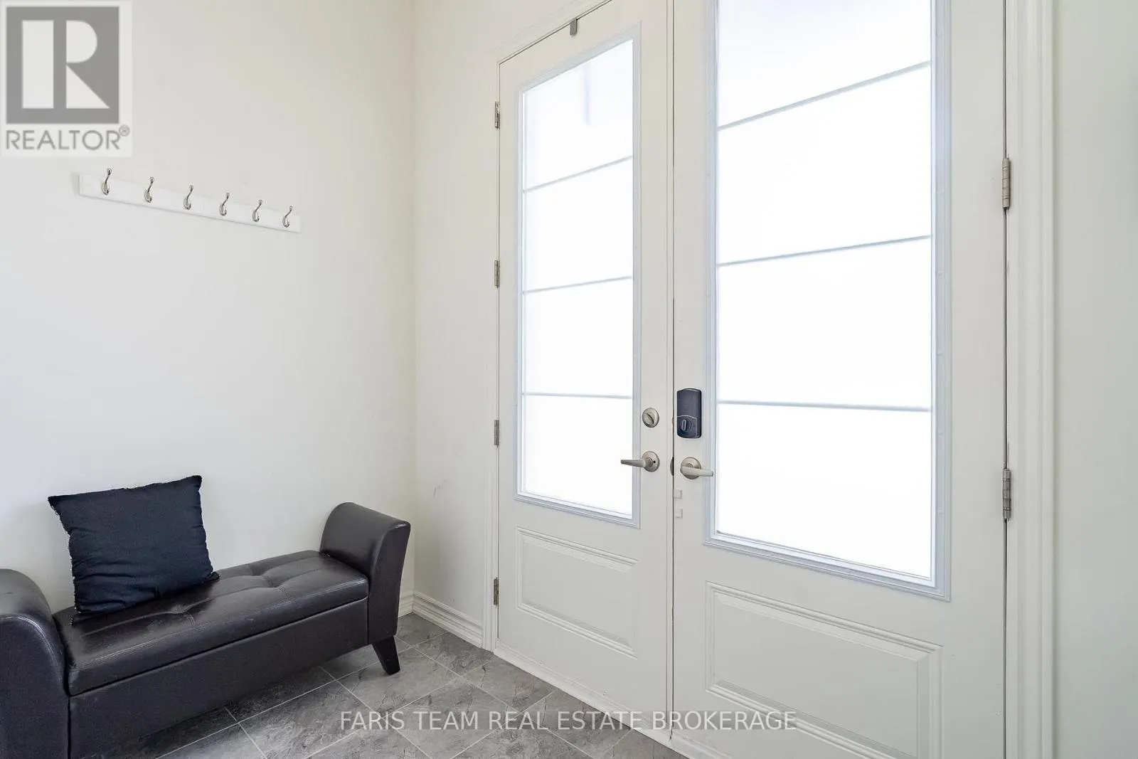 24 SASSAFRAS ROAD