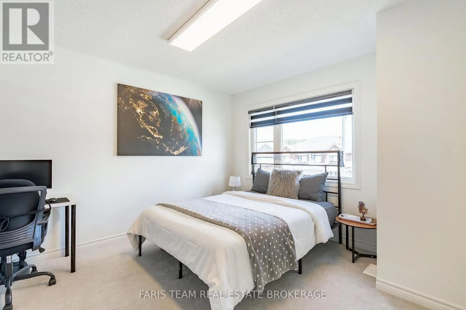 24 SASSAFRAS ROAD
