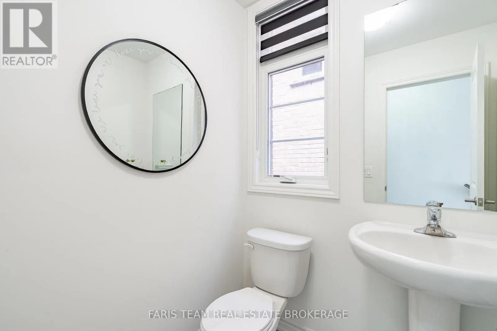 24 SASSAFRAS ROAD