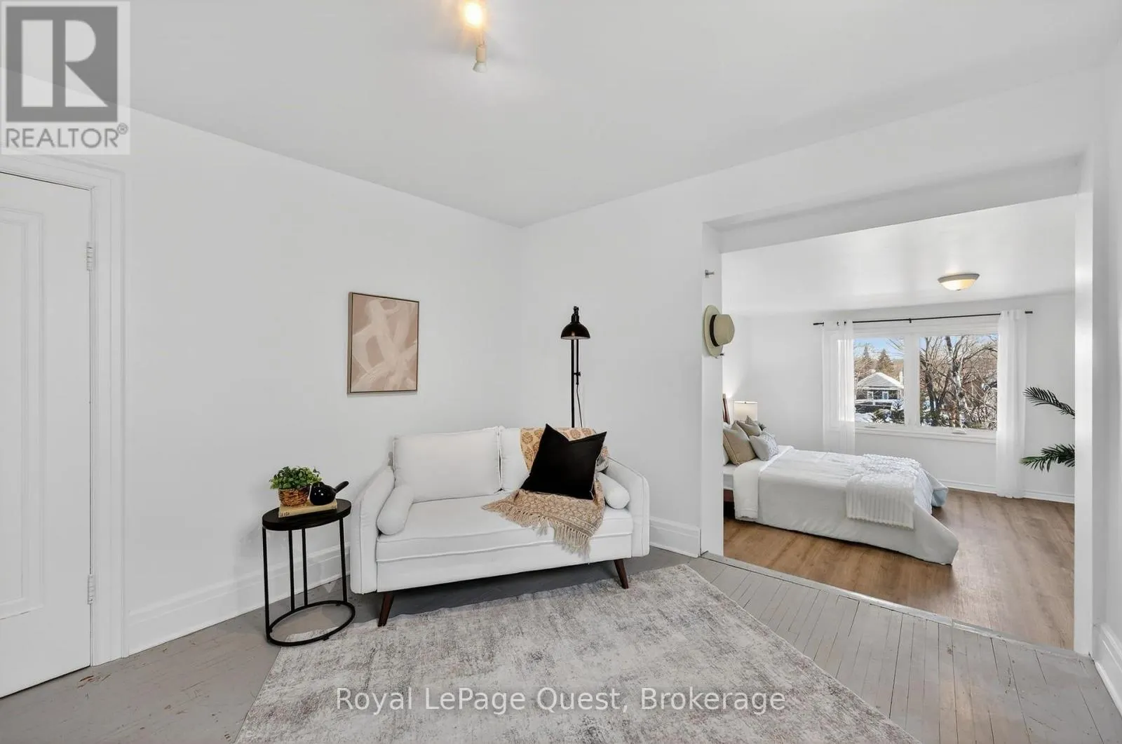 109 BRANT STREET E