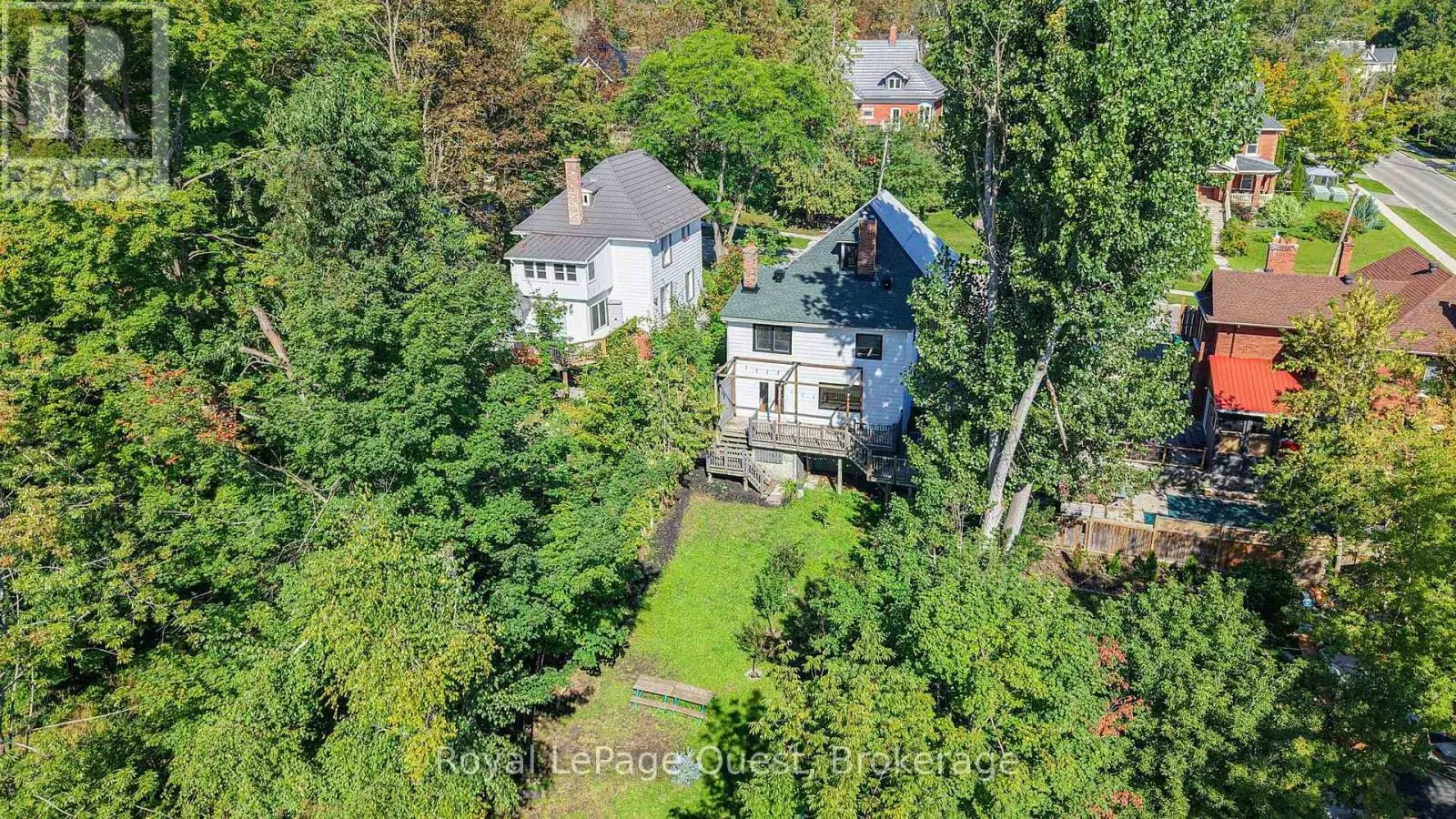 109 BRANT STREET E