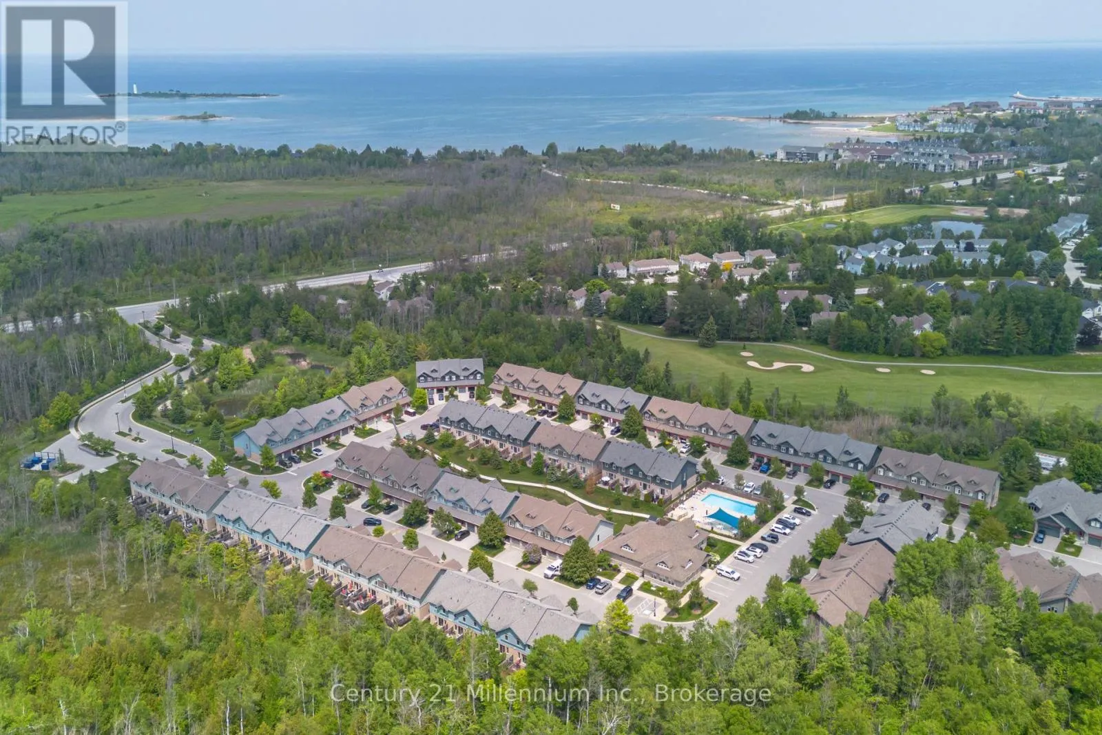 37 - 37 SILVER GLEN BOULEVARD #37