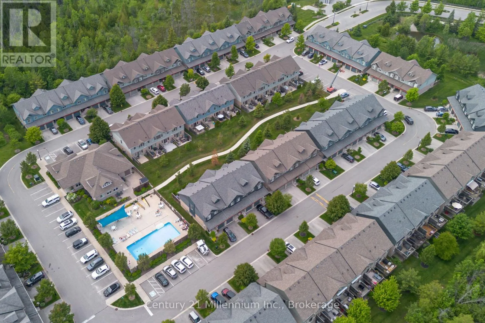 37 - 37 SILVER GLEN BOULEVARD #37