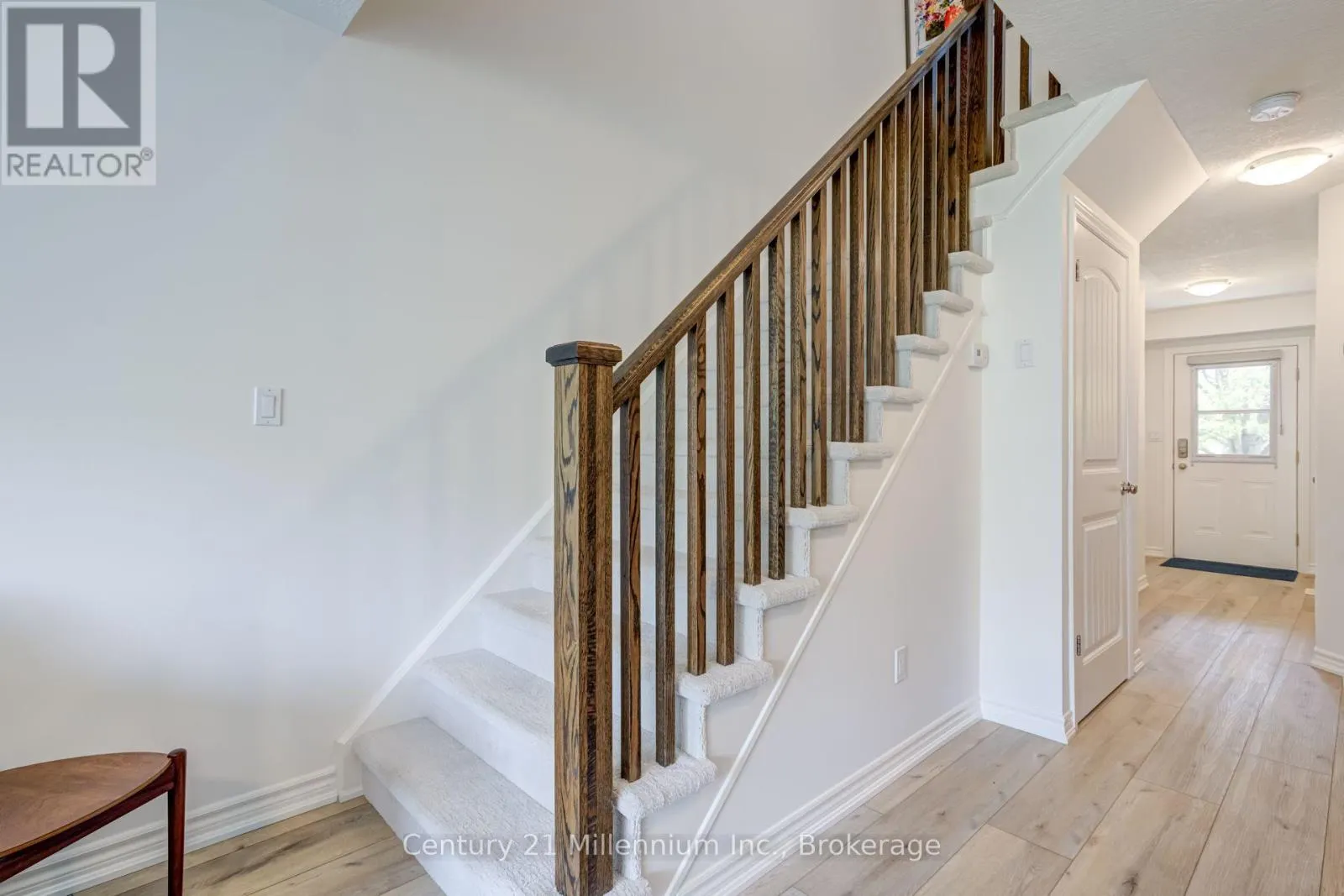 37 - 37 SILVER GLEN BOULEVARD #37