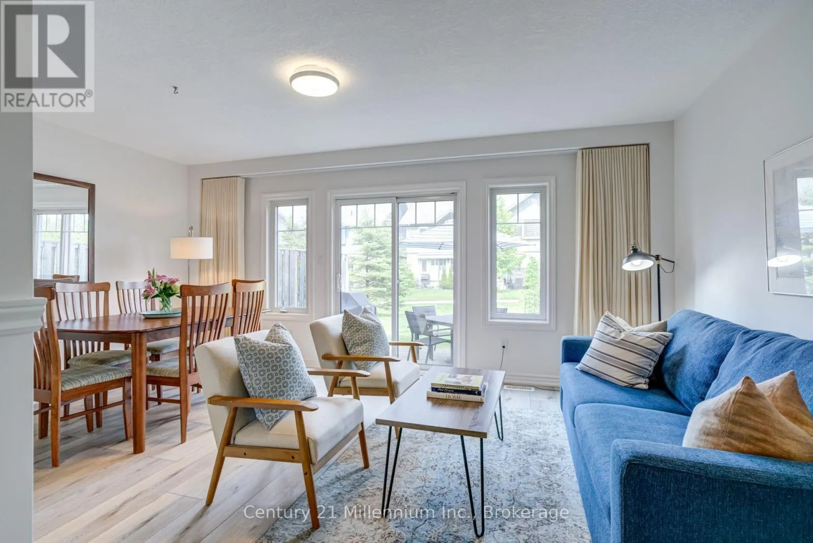 37 - 37 SILVER GLEN BOULEVARD #37