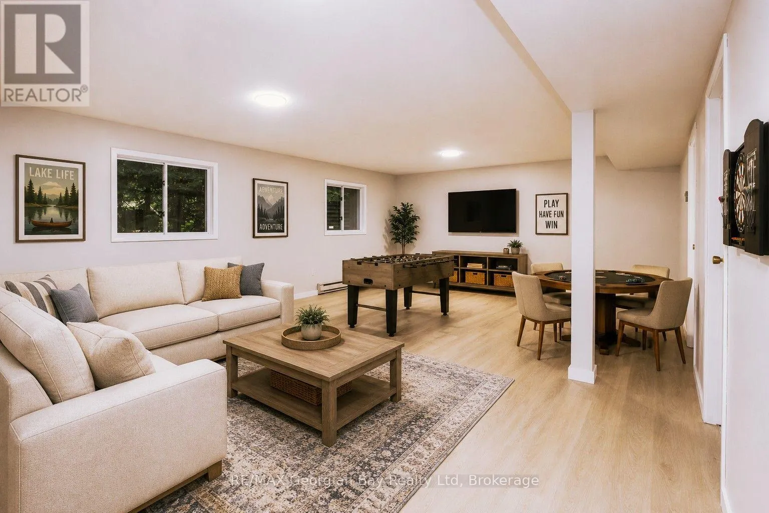25 ALBERT AVENUE