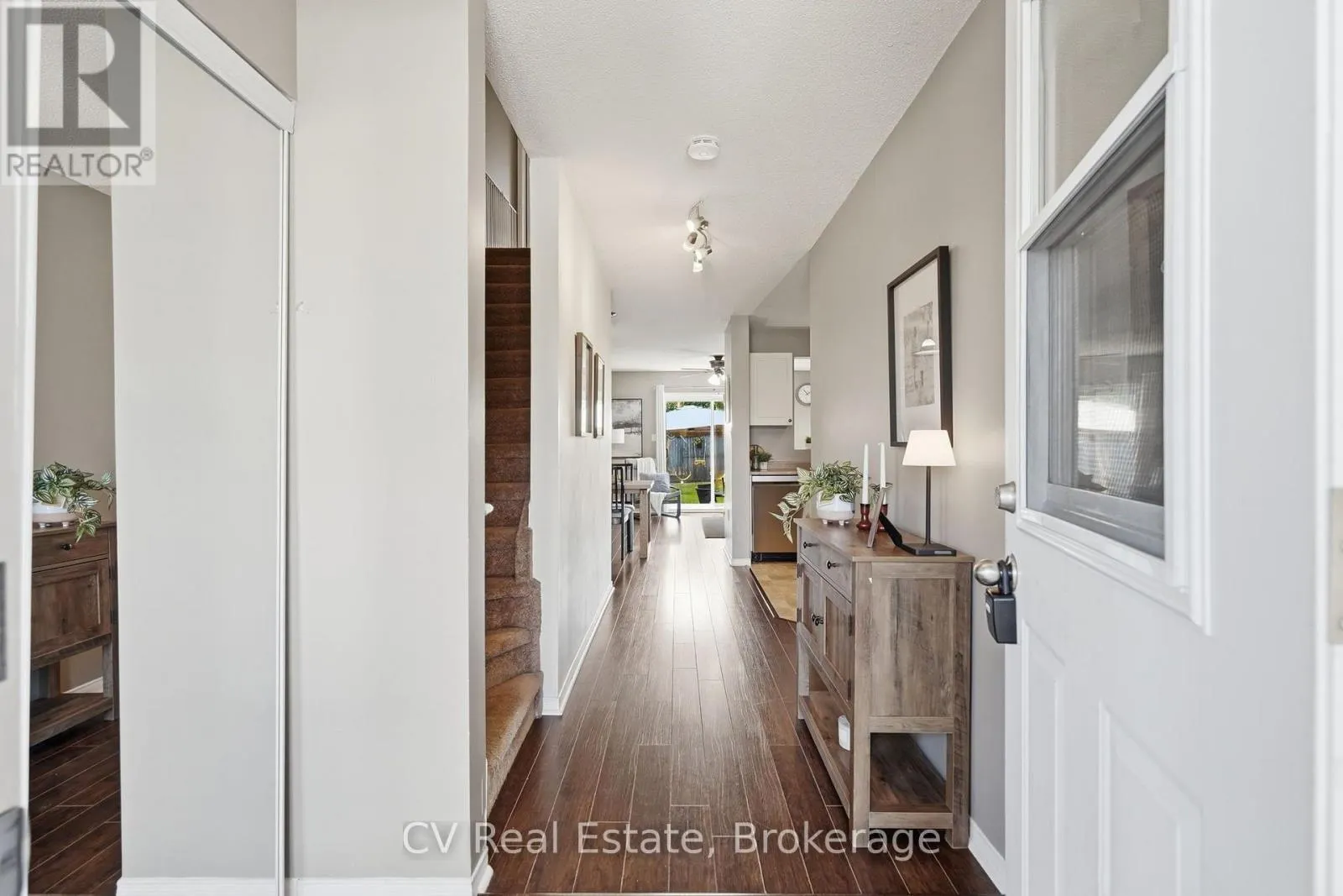 798 CORAL SPRINGS LANE