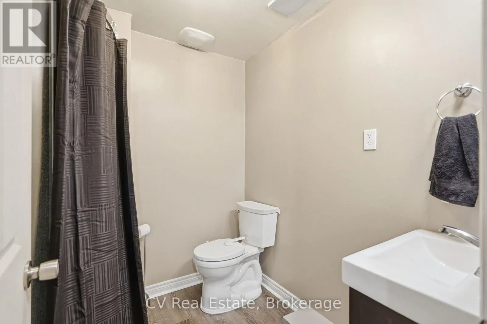 798 CORAL SPRINGS LANE