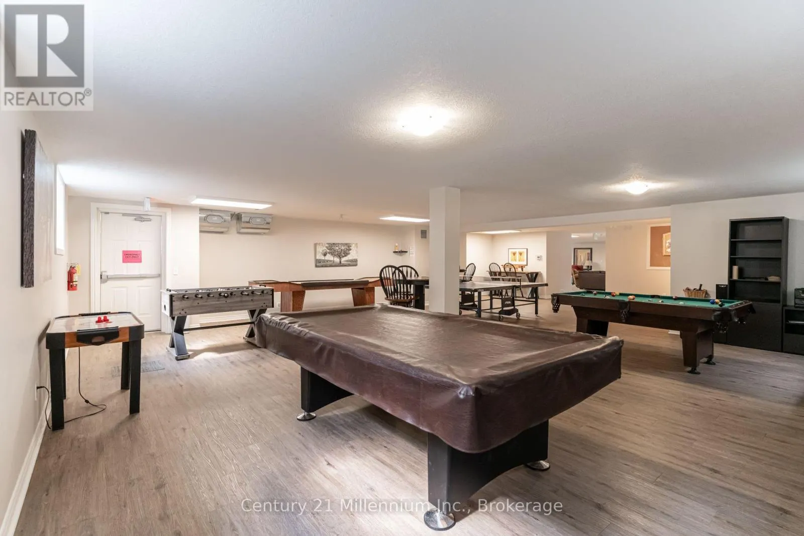 37 - 37 SILVER GLEN BOULEVARD #37