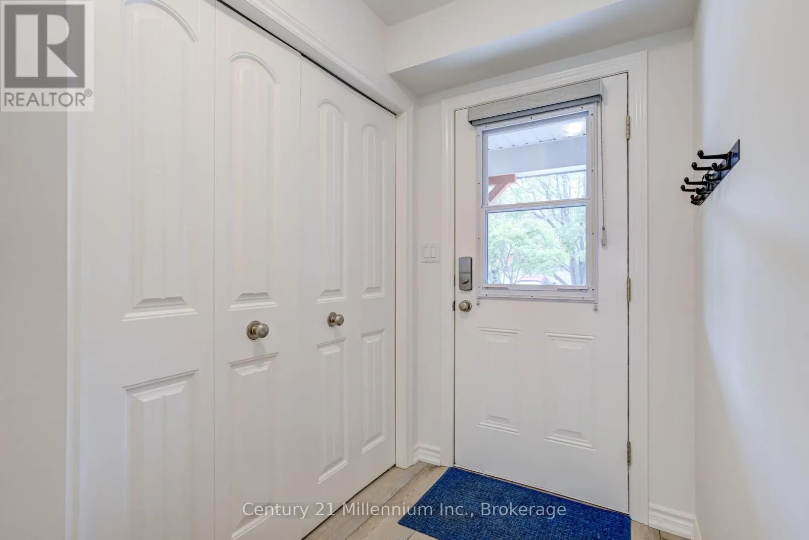 37 - 37 SILVER GLEN BOULEVARD #37