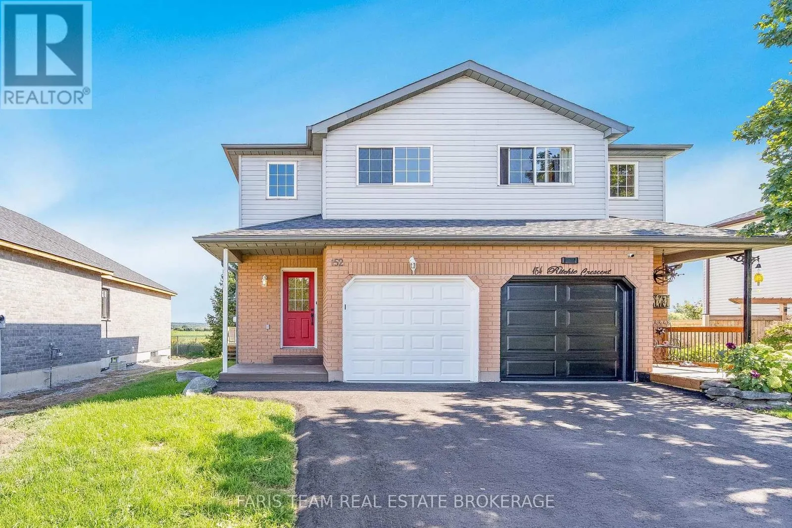 152 RITCHIE CRESCENT