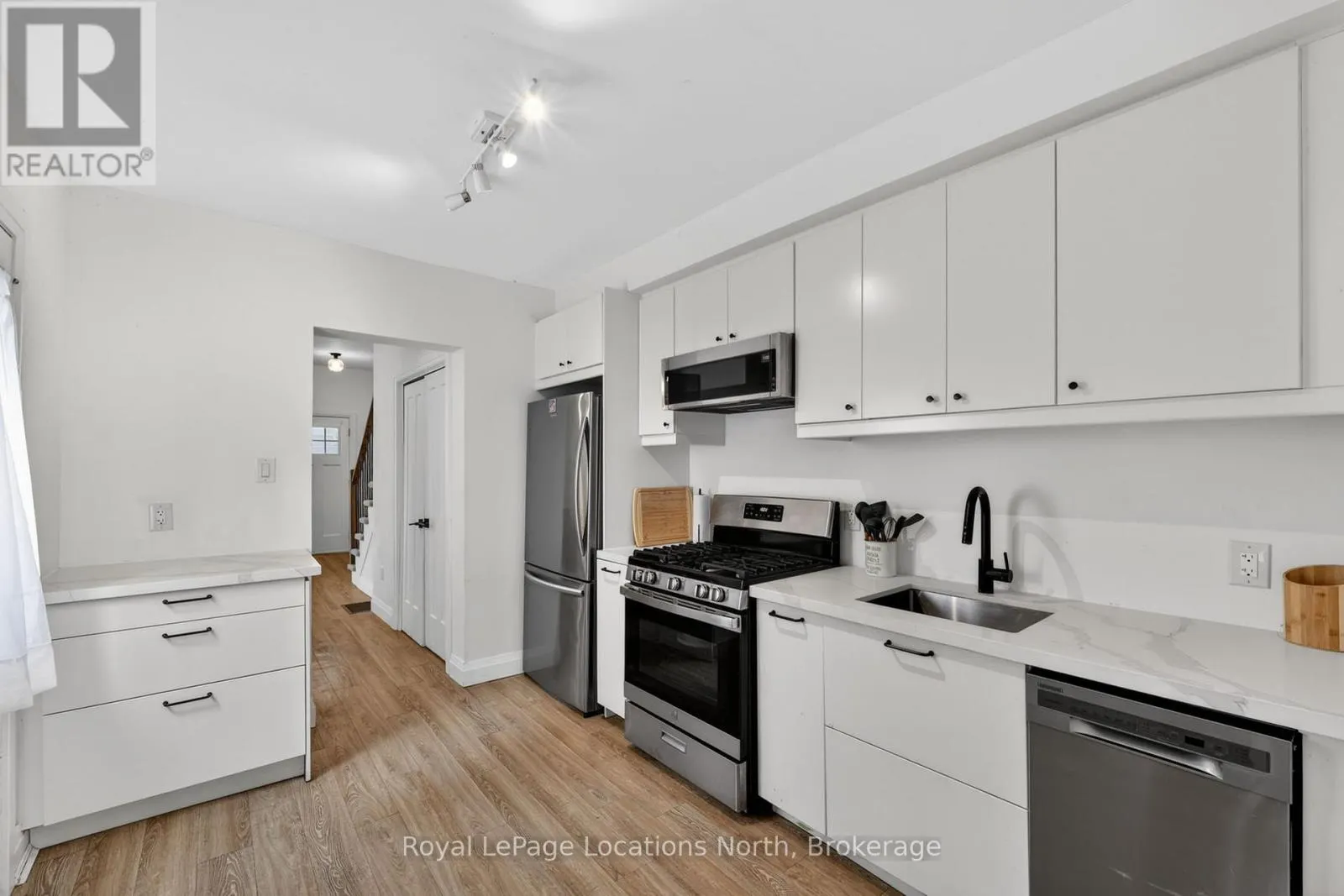 363-361 CEDAR STREET