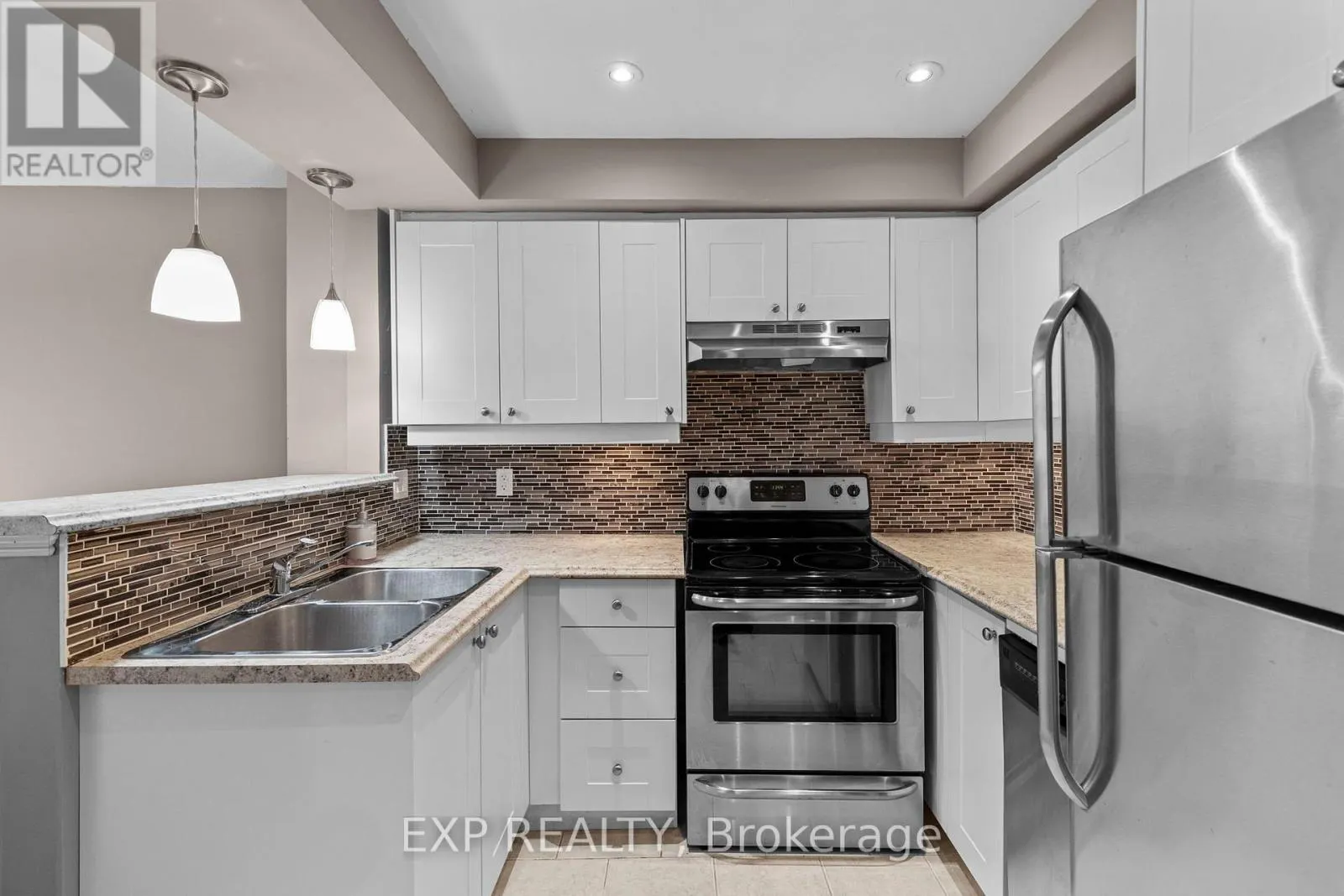 12 - 12 LANKIN BOULEVARD