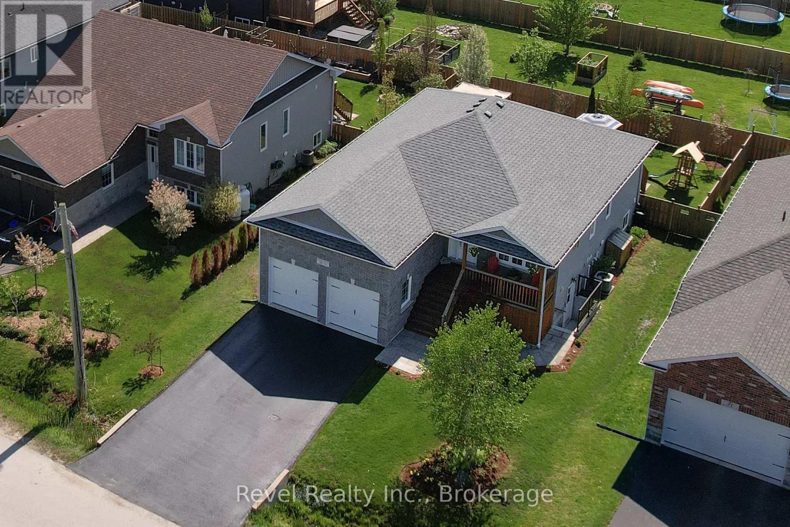 37 MARILYN AVENUE N