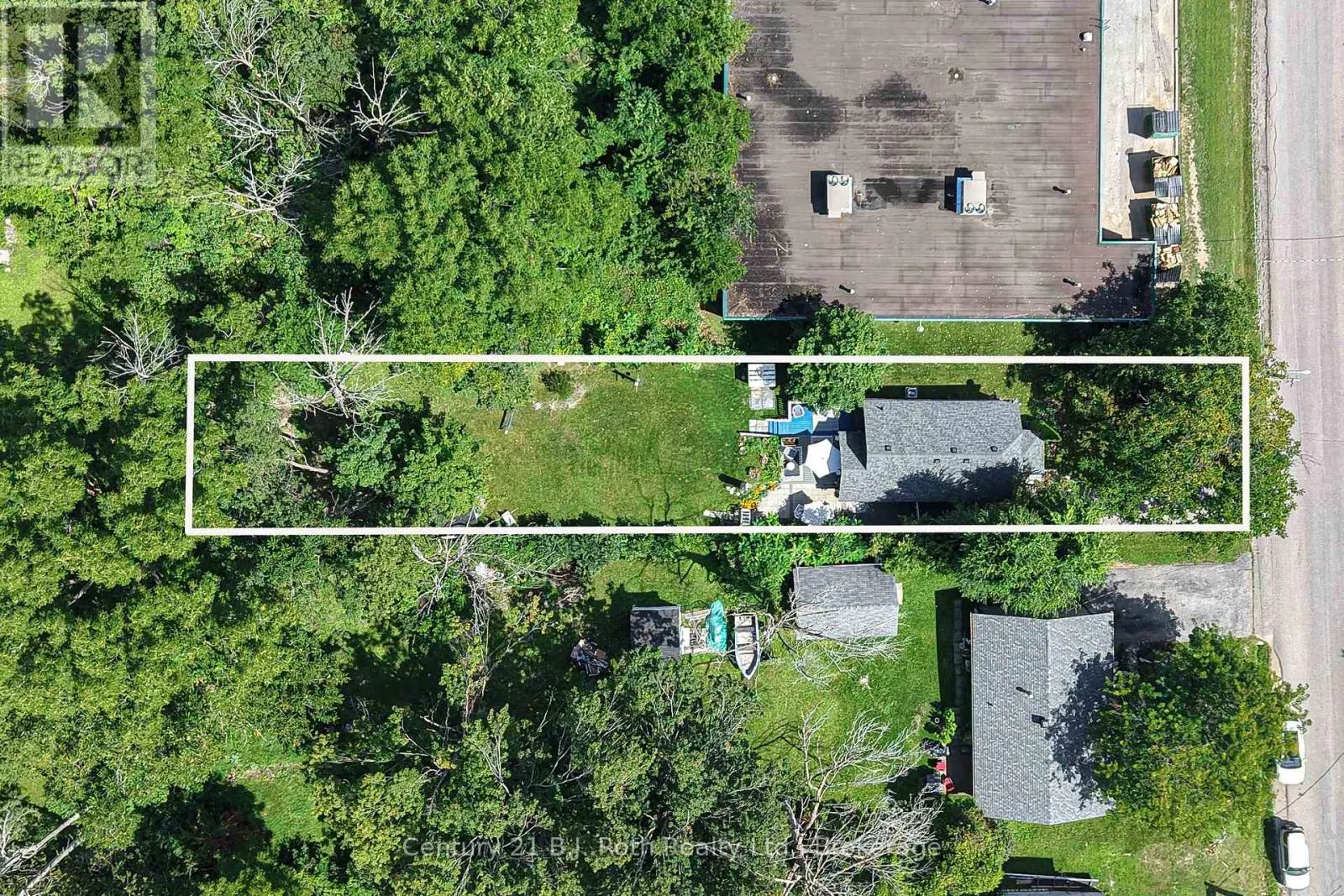 8 DUNN AVENUE