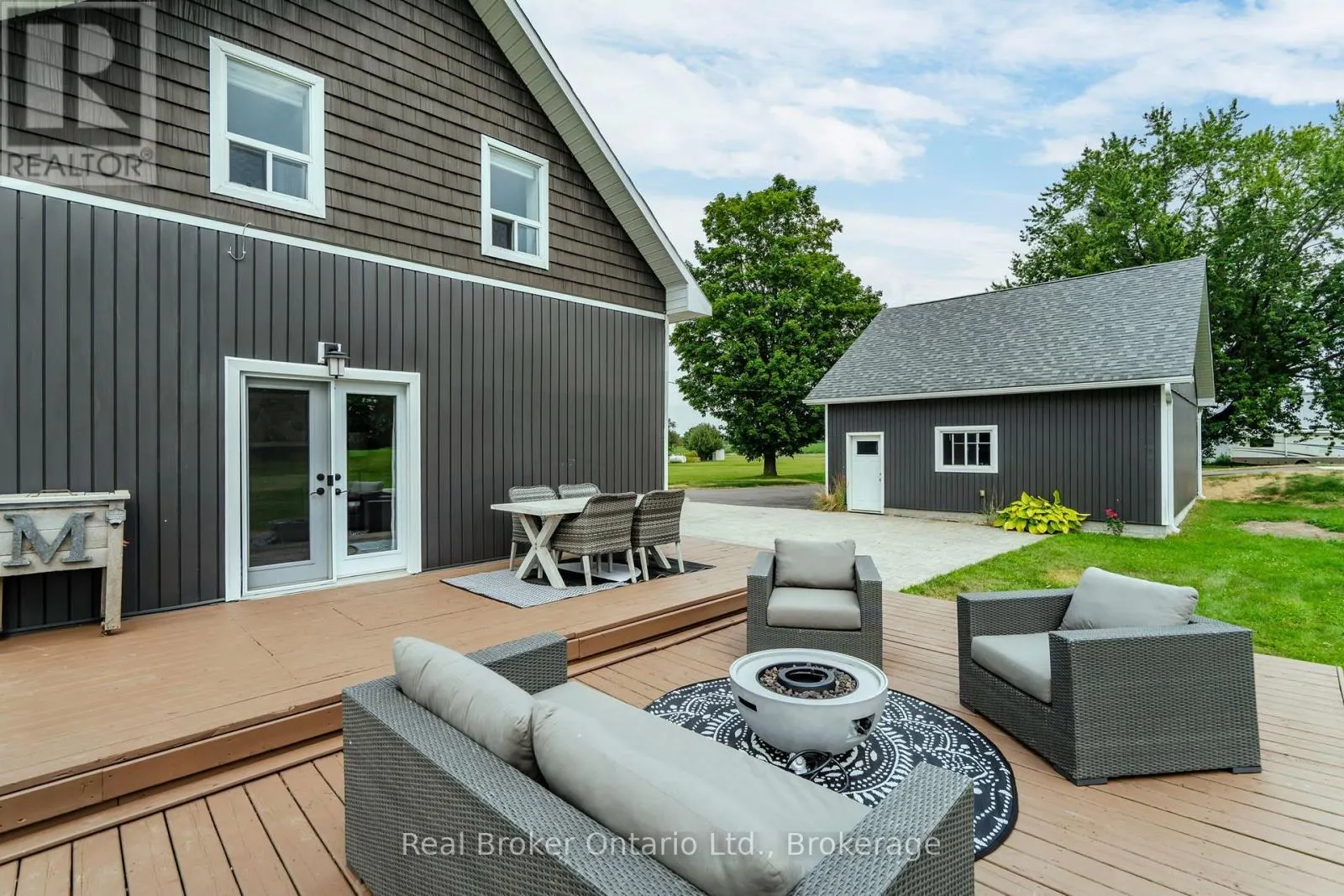 597 LAFONTAINE  ROAD W