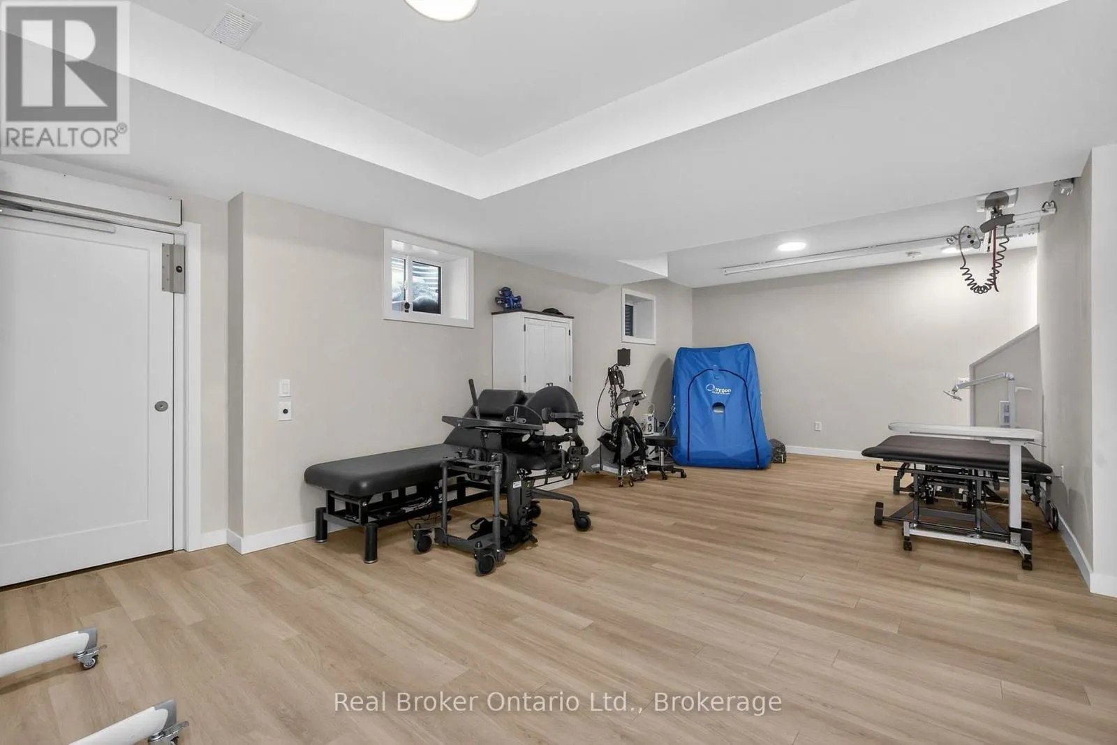 597 LAFONTAINE  ROAD W