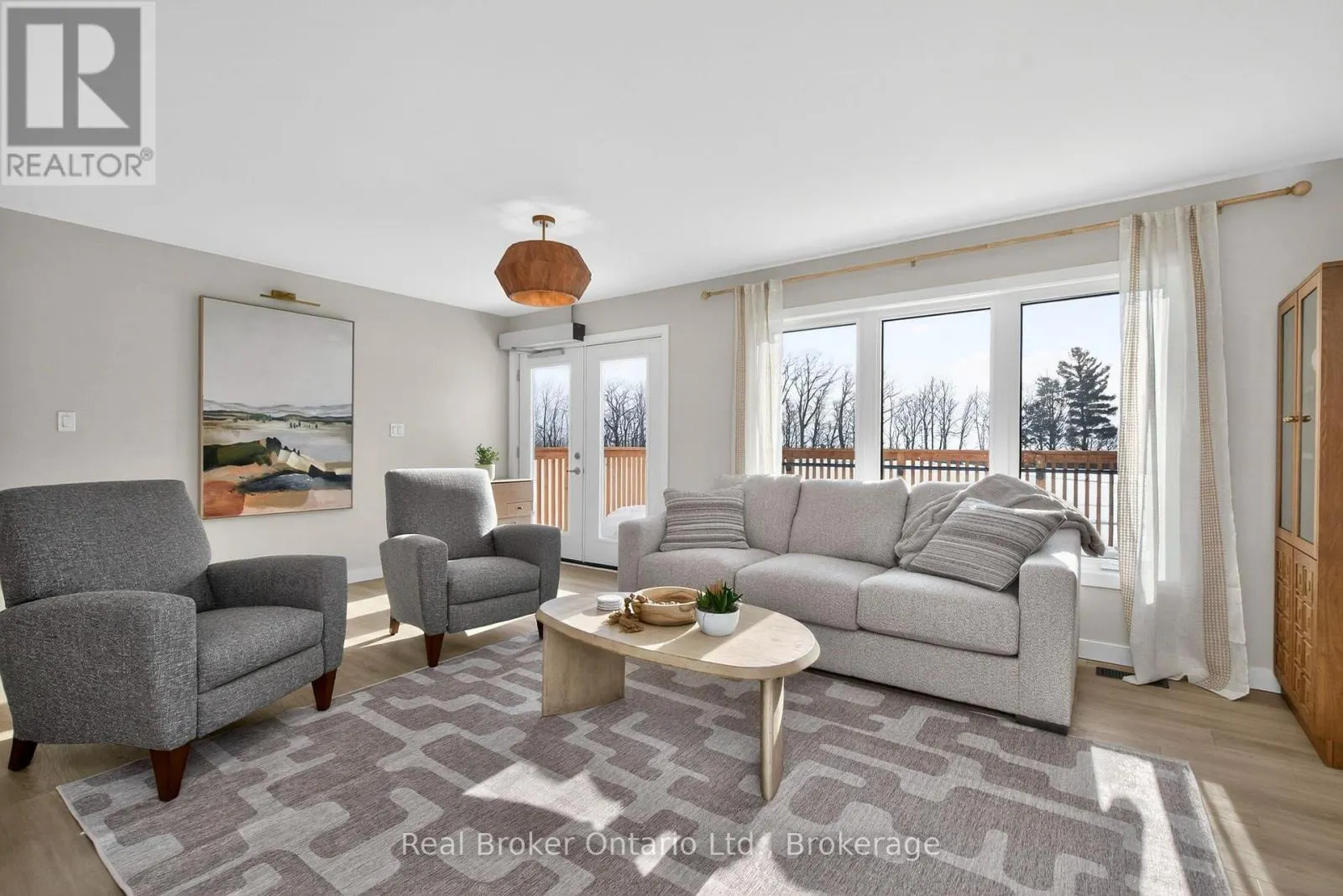 597 LAFONTAINE  ROAD W