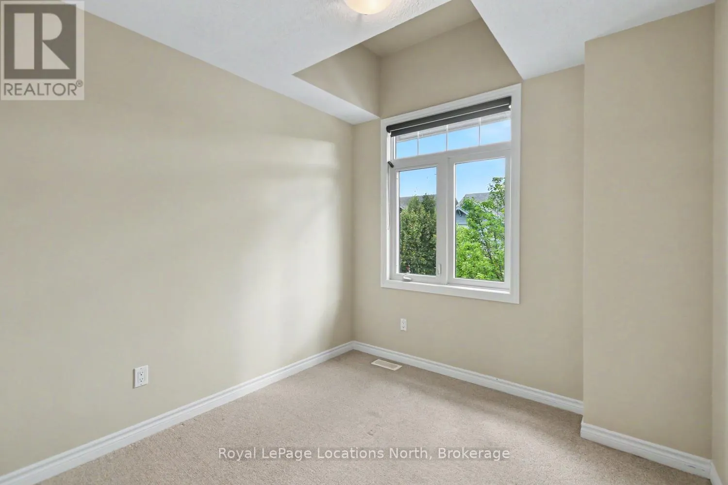 38 SILVER GLEN BOULEVARD