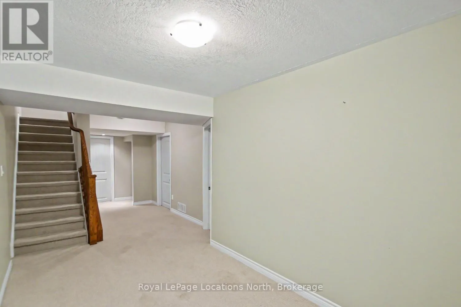 38 SILVER GLEN BOULEVARD