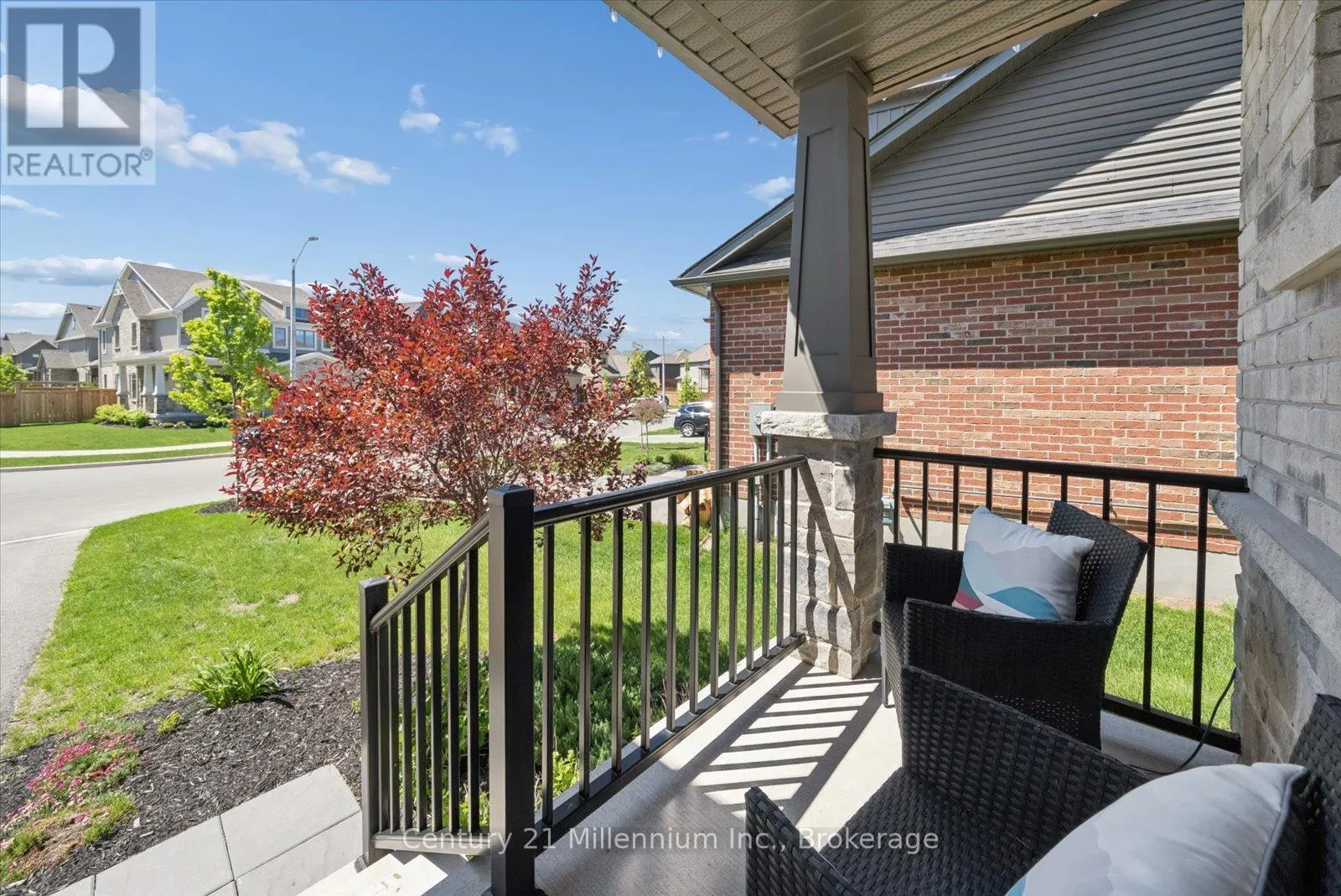 15 MAIDENS CRESCENT