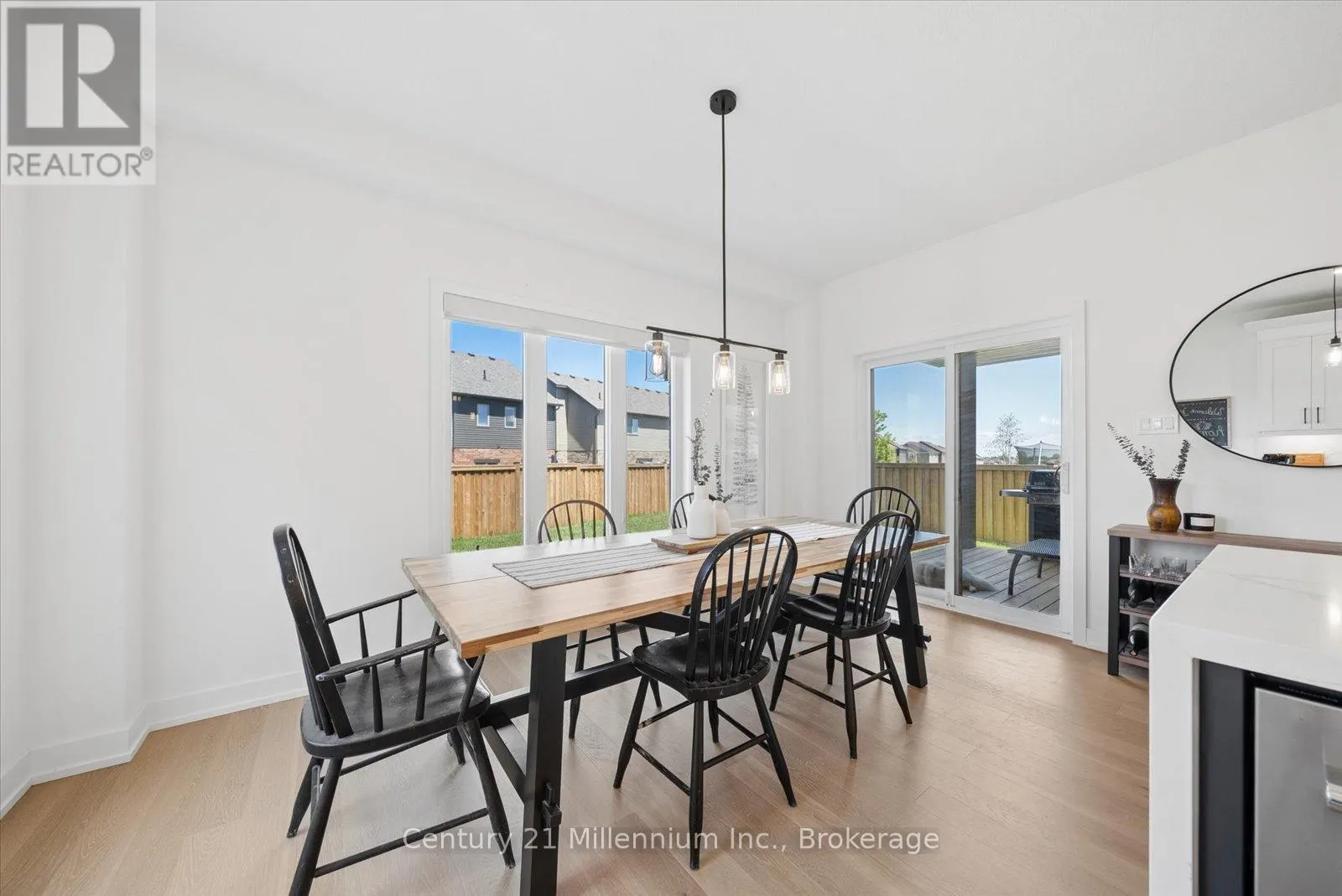 15 MAIDENS CRESCENT