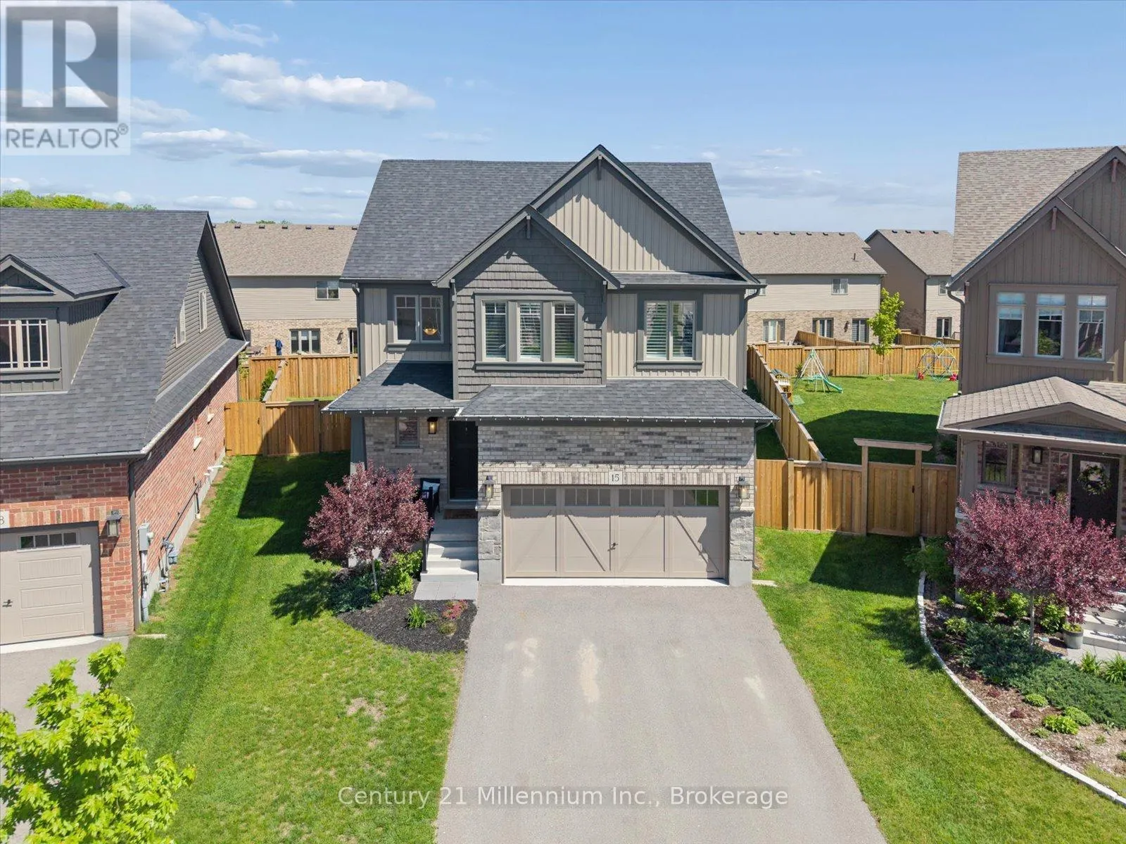 15 MAIDENS CRESCENT