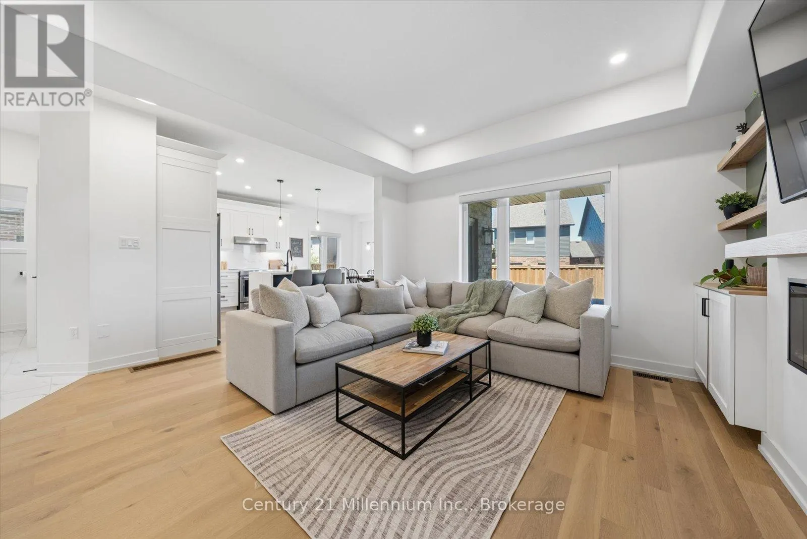 15 MAIDENS CRESCENT