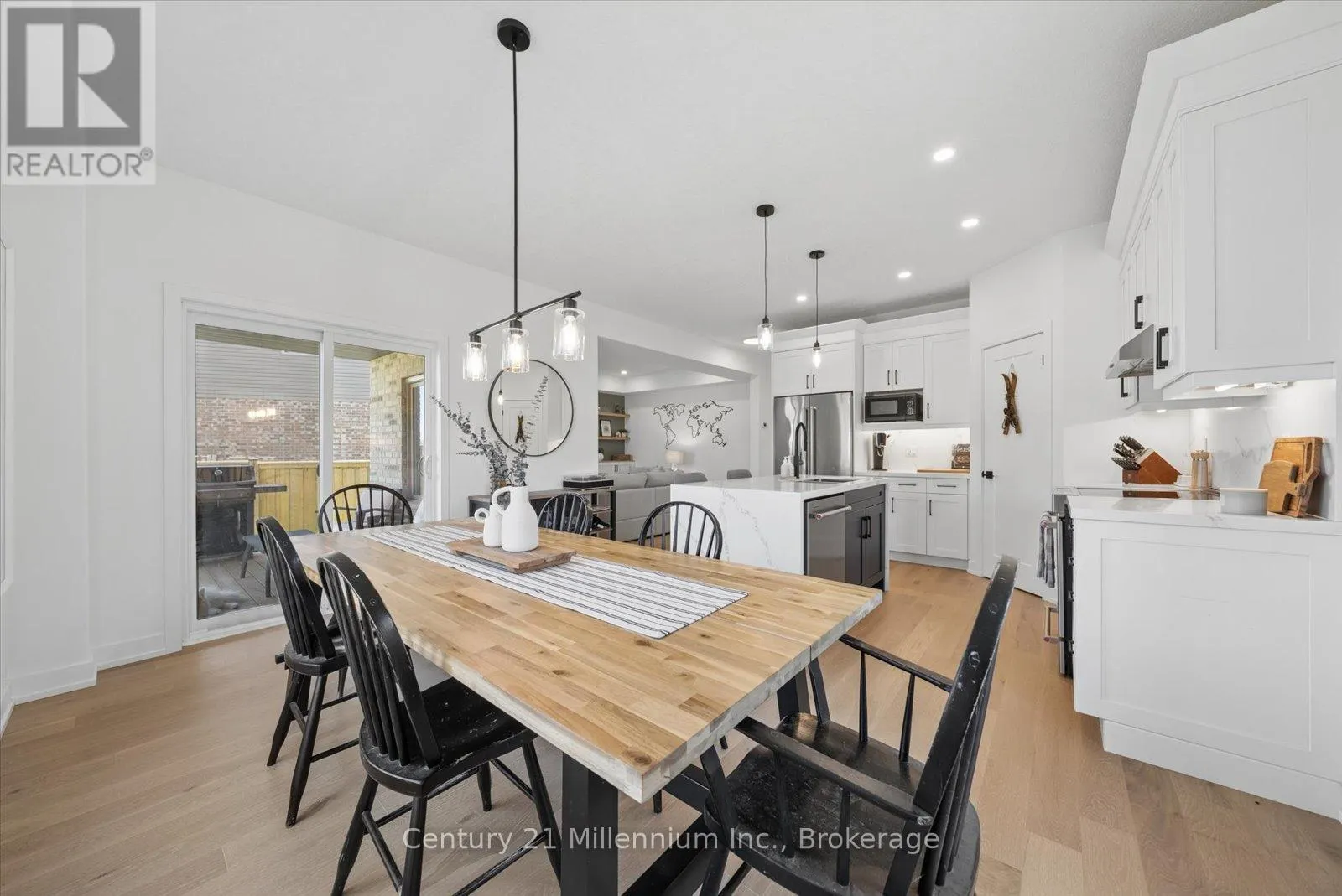 15 MAIDENS CRESCENT