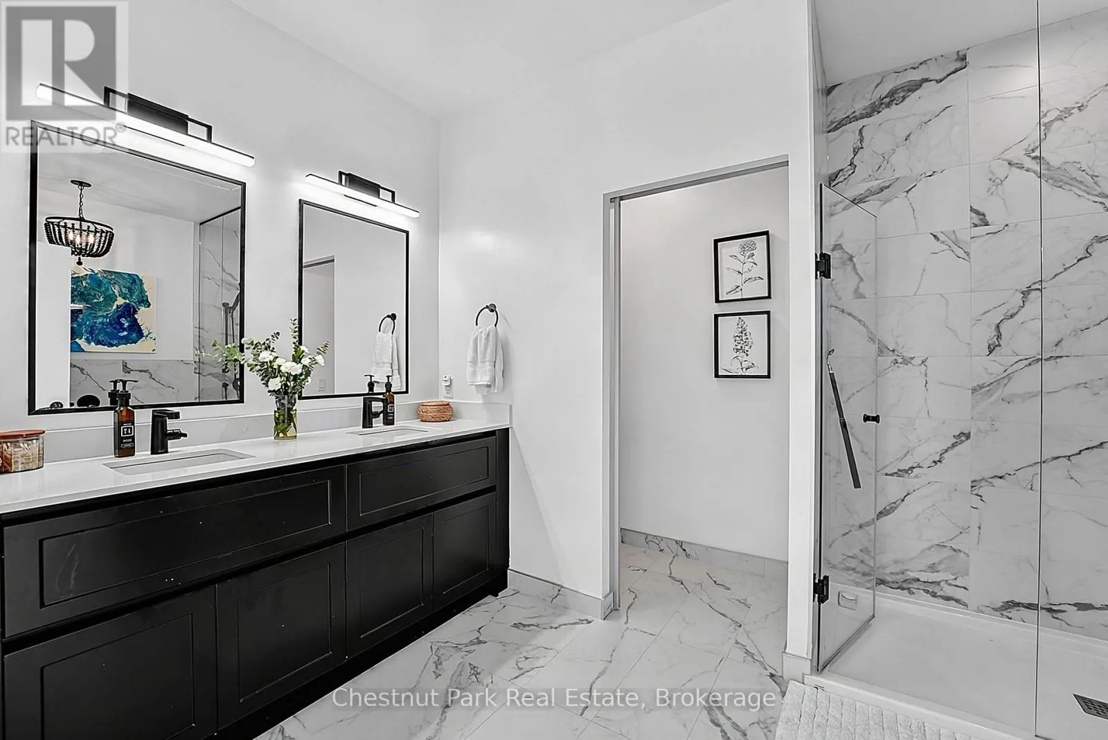 618 - 31 HURON STREET #618