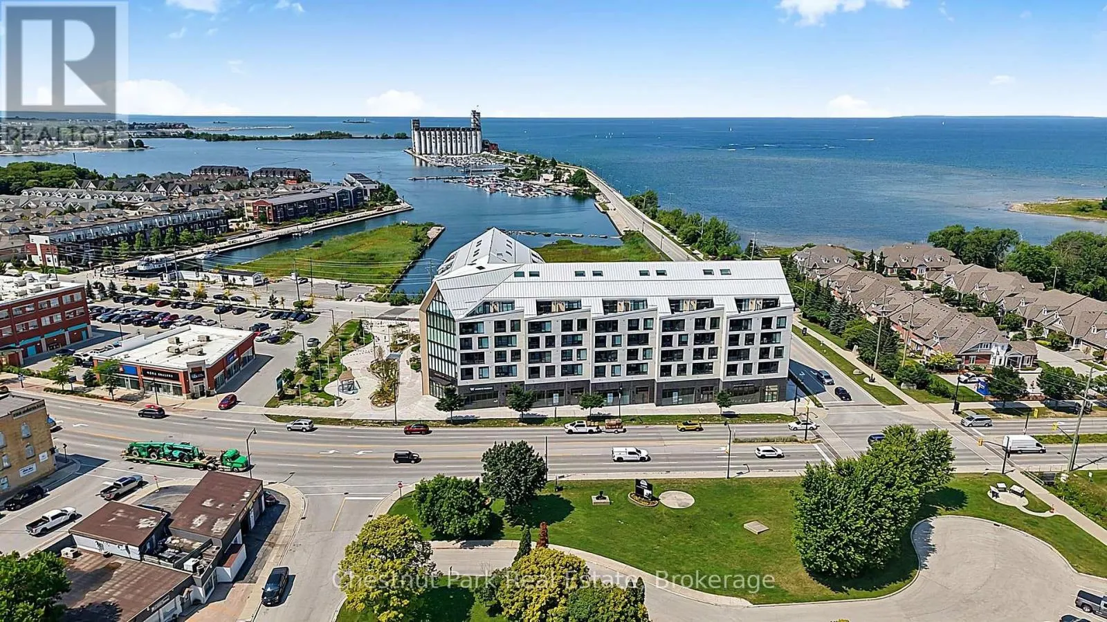 618 - 31 HURON STREET #618