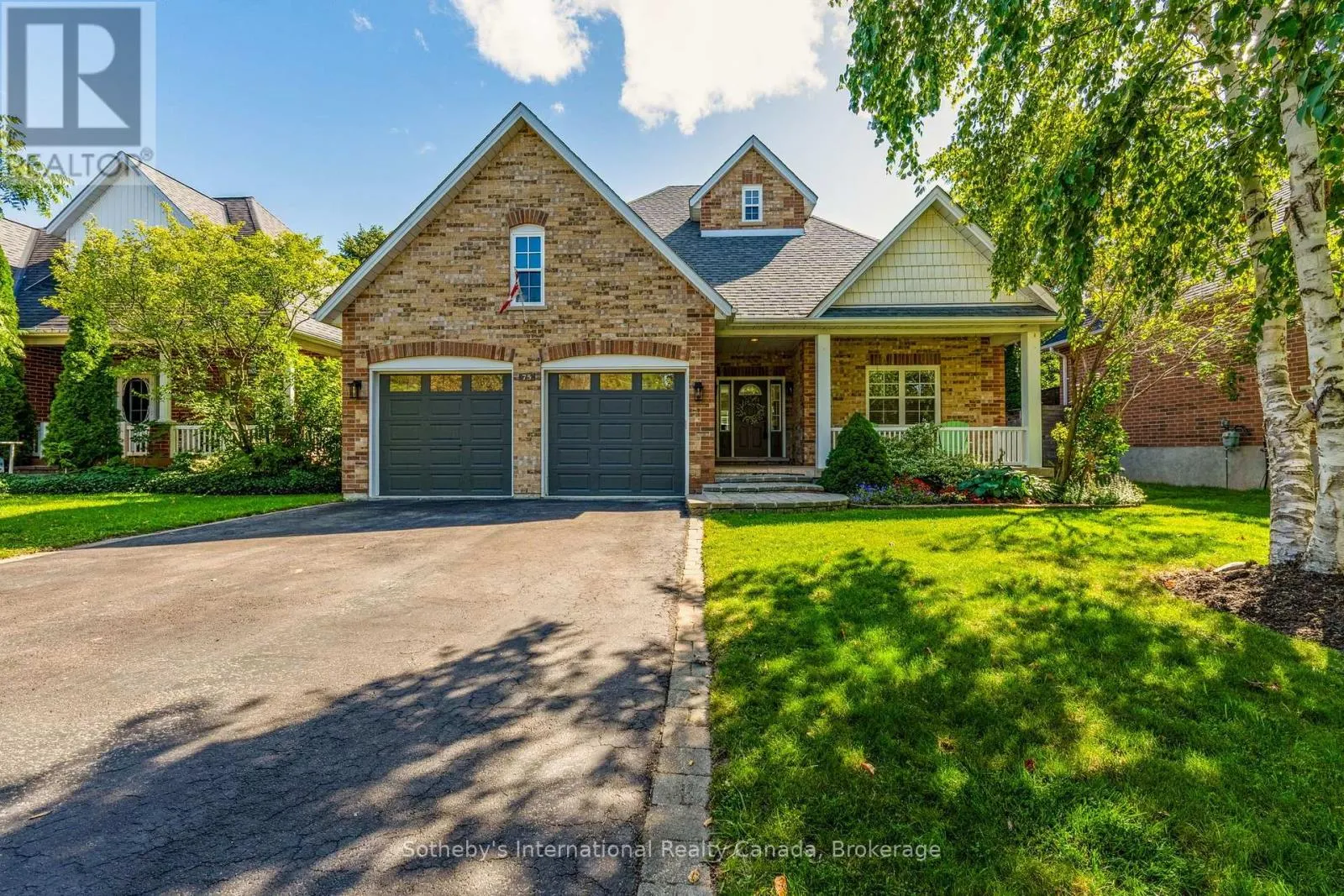 75 EDWARD STREET E