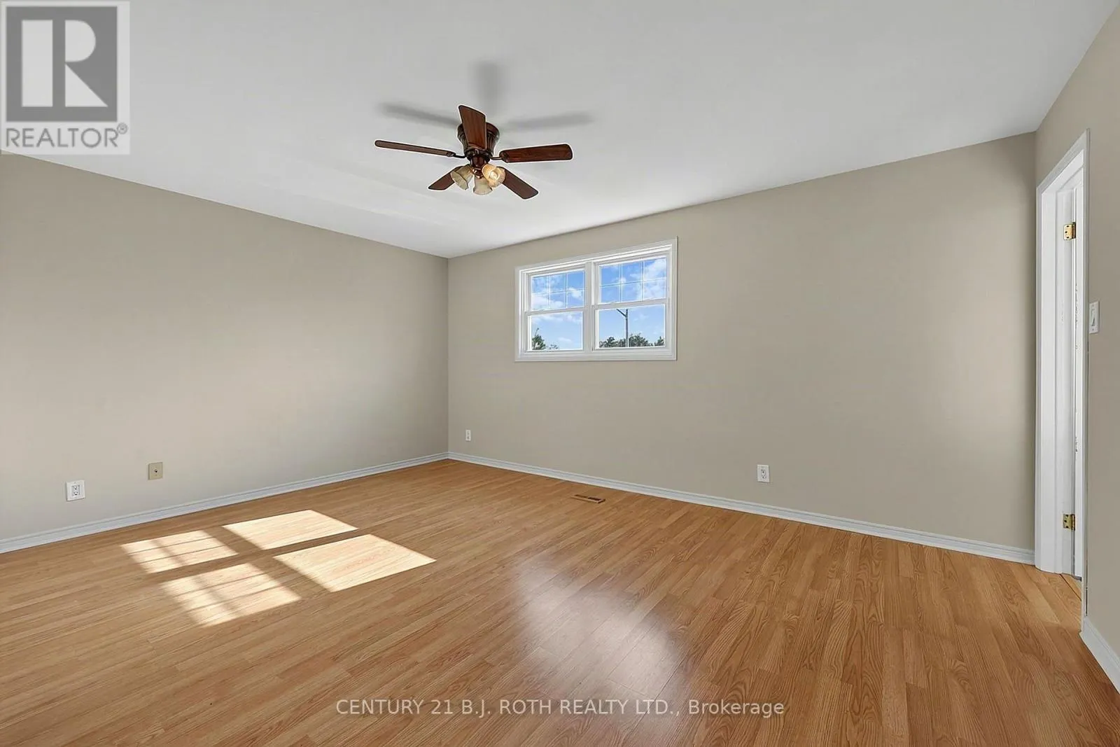 104 WOODSIDE DRIVE