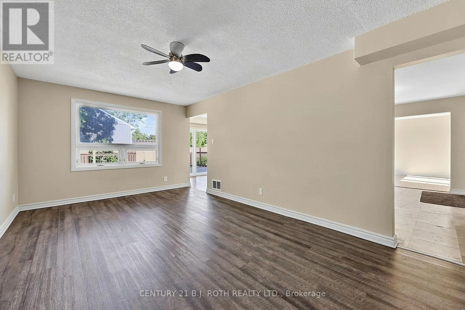 104 WOODSIDE DRIVE