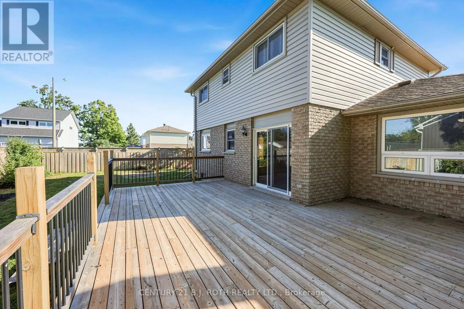 104 WOODSIDE DRIVE