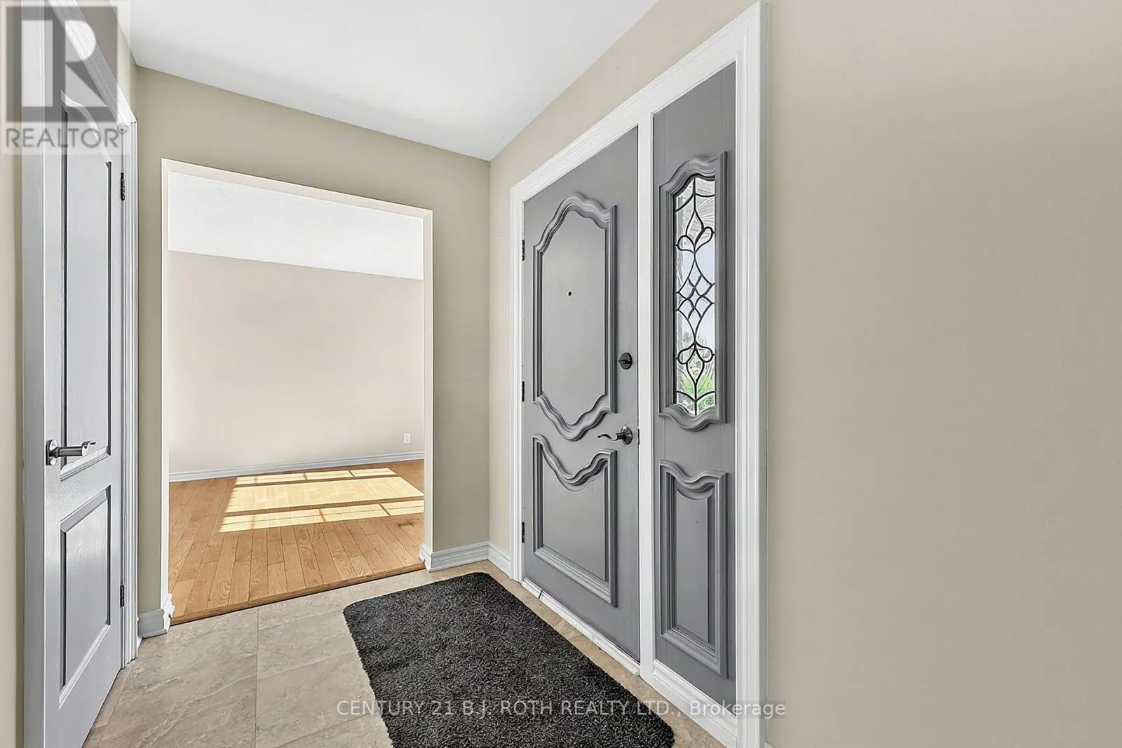 104 WOODSIDE DRIVE