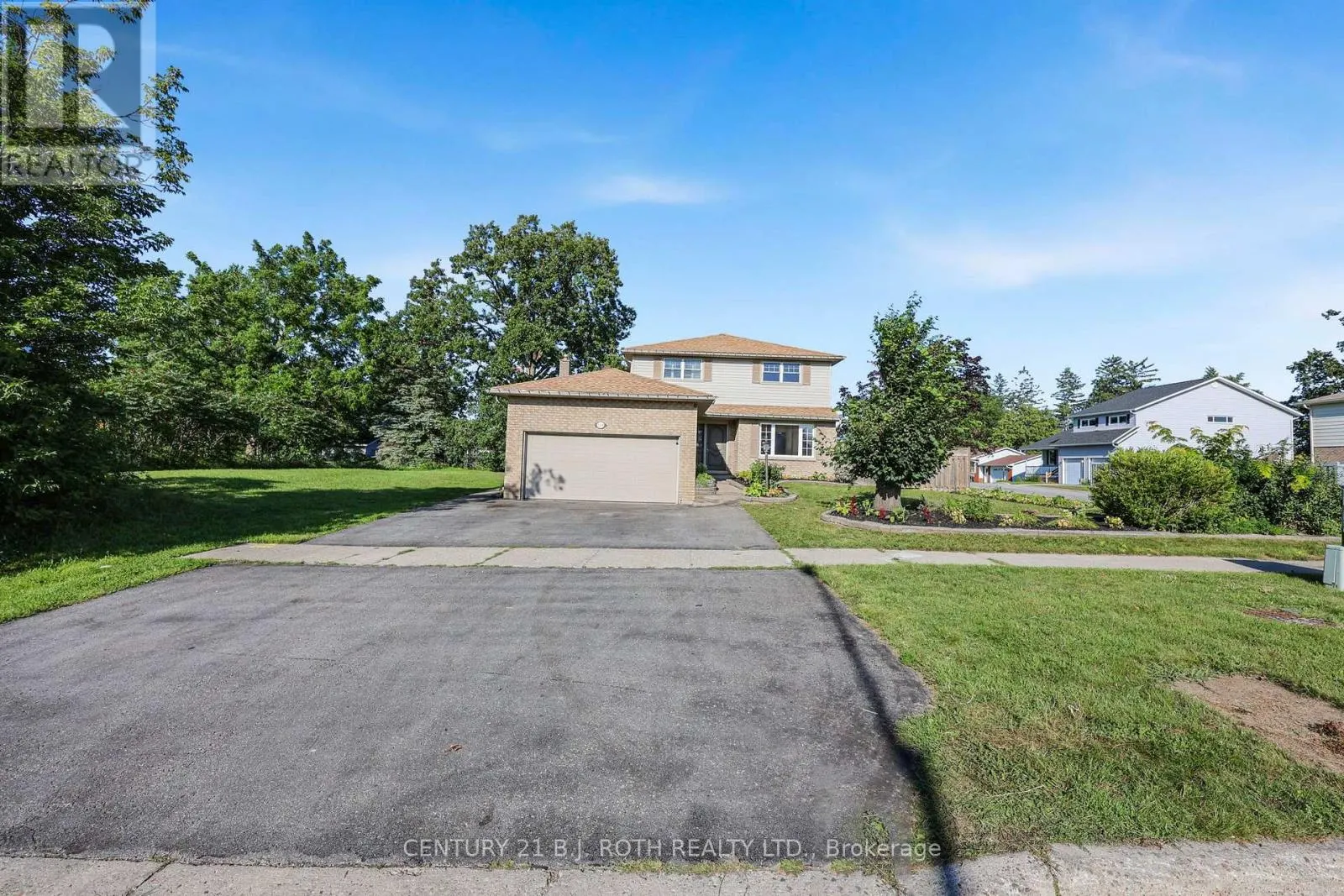 104 WOODSIDE DRIVE