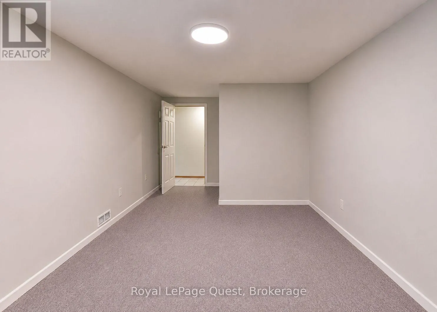 4 KEHOE COURT