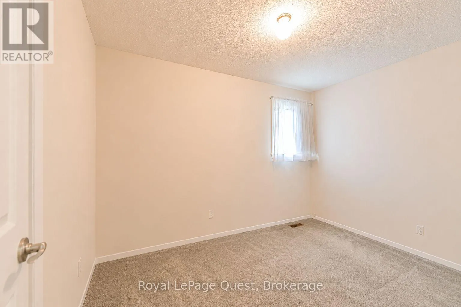4 KEHOE COURT